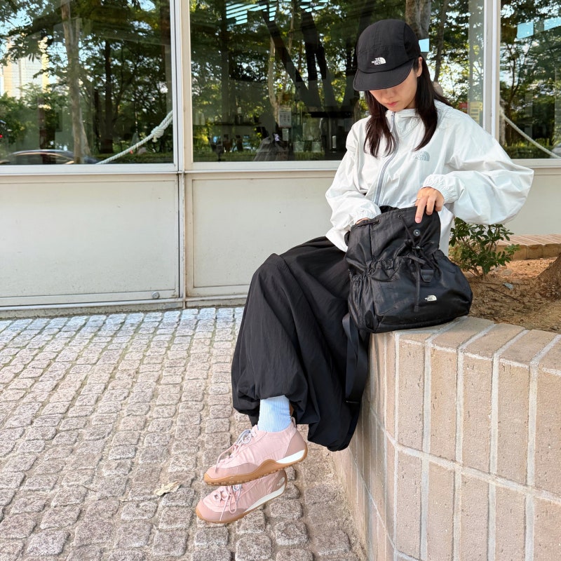 노스페이스 화이트라벨 클리프 로우 여자 운동화 추천 스니커즈 신발끈 예쁘게 묶는법