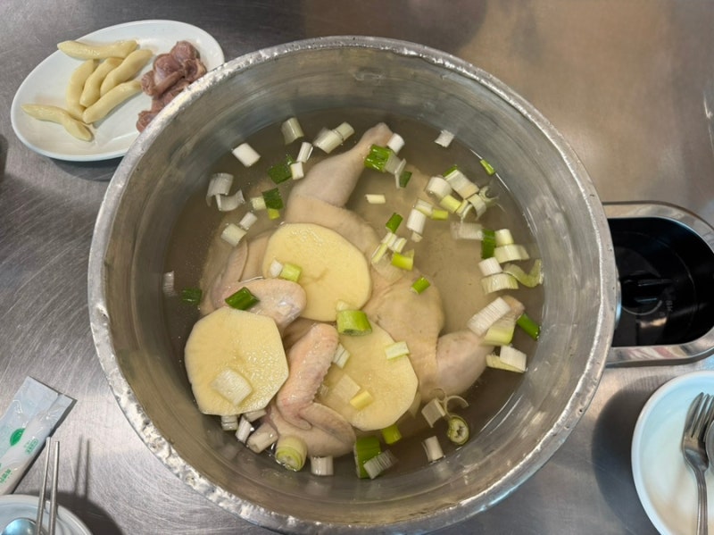 동대문 닭한마리 골목 맛집 “명동닭한마리 거성점” 후기