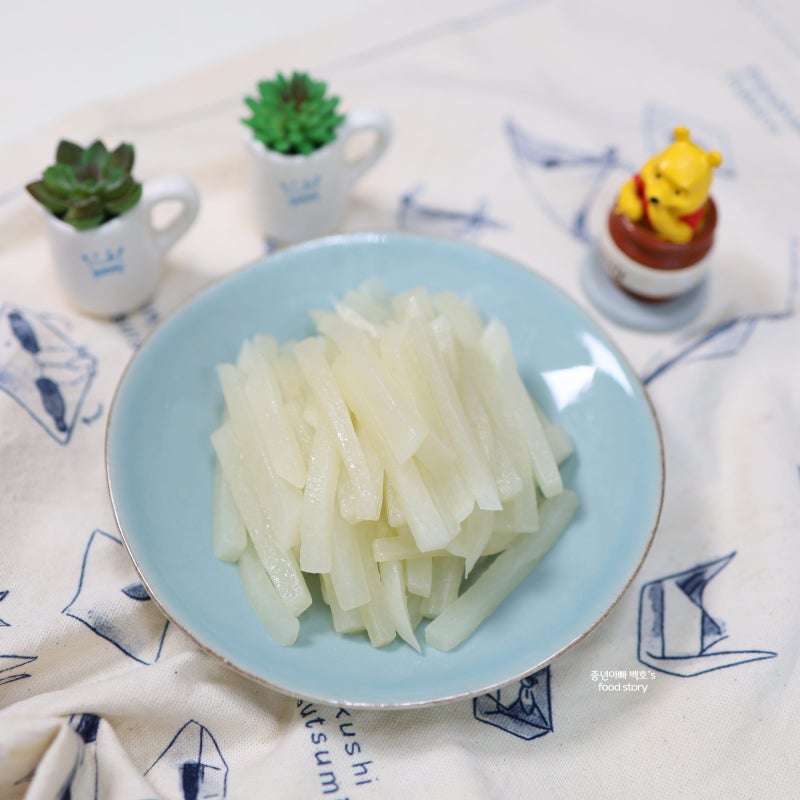 재료 맛 최대한 살린 무나물볶음 레시피 무채 제사 나물