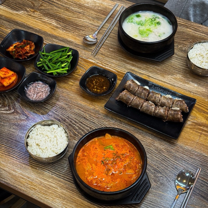 부산 서면 돼지국밥 맛집 조선돼지국밥, 해장국 한그릇 혼밥가능