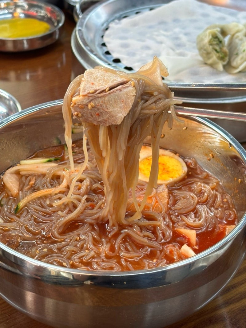 부산 광안리 밀면 맛집 쫄깃한 자가제면 장산밀면 주차장O