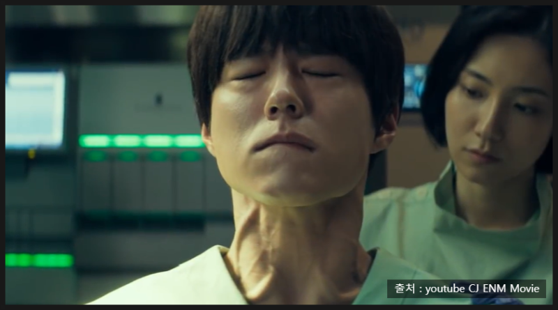 관객 40만의 충격, 응답하라 1988도 피하지 못한 흑역사 박보검 영화 | 관객수 첫 주연작 OTT 티....