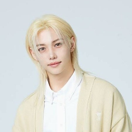 스키즈 필릭스 3억 기부 화제, 매년 생일마다 매신기록 경신하는 선행의 이유