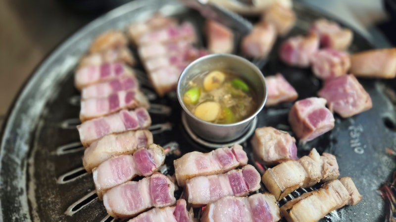 제주애월흑돼지맛집 숙성 흑돼지와 곁들임이 알찼던 애월그때그집