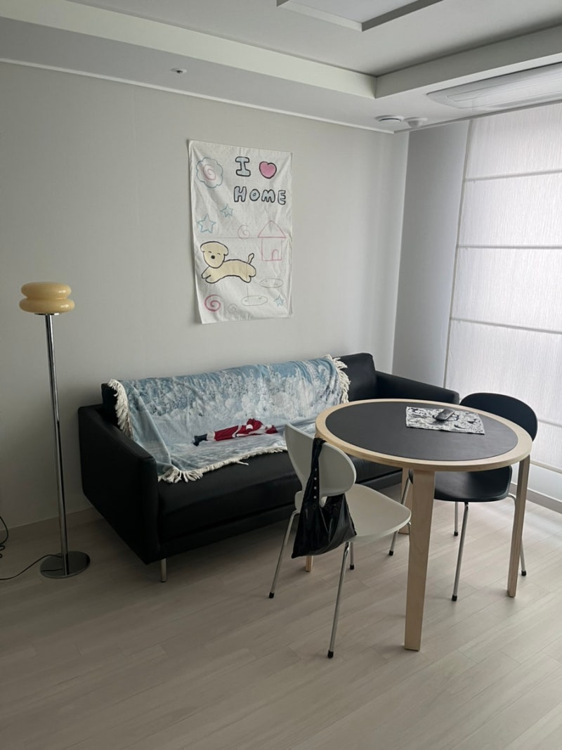 Artek 아르텍 우드 테이블 저렴이 / 오늘의집 월로 라운드 테이블 구매 후기