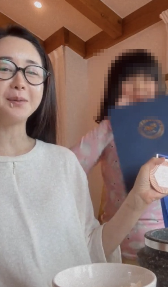 함소원 딸 혜정 태권도 대회 동메달... 엄마에게 자랑하고 싶었던 사랑스러운 순간