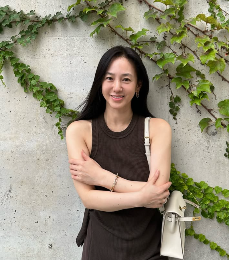 박주미, 이게 정말 50대라고? 대학생 같은 근황…알고 보니 꾸준한 관리가 있었다