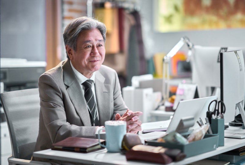 영화 인턴 출연진 원작, 최민식 한소희 한국판 리메이크 뭐가 달라질까