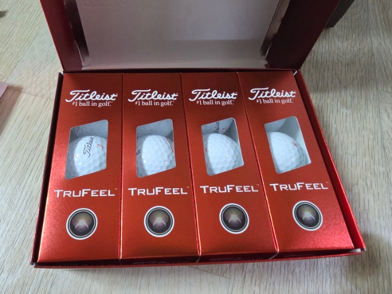 타이틀리스트 Pro V1만 좋은 줄 알았는데? 트루필(TruFeel) 골프공 선물 후기 & 차이점 정리
