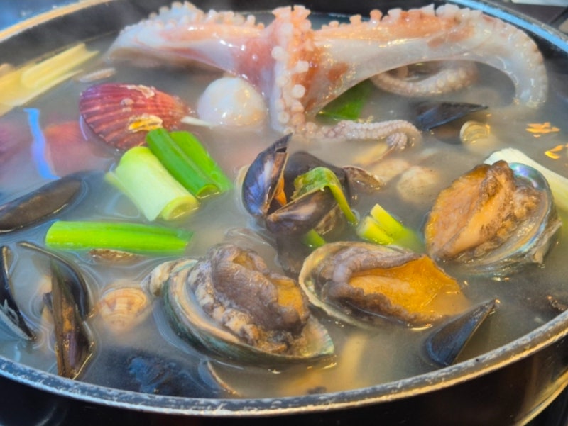 왕산해수욕장 맛집 미애네칼국수, 을왕리칼국수맛집 9명 해장 후기
