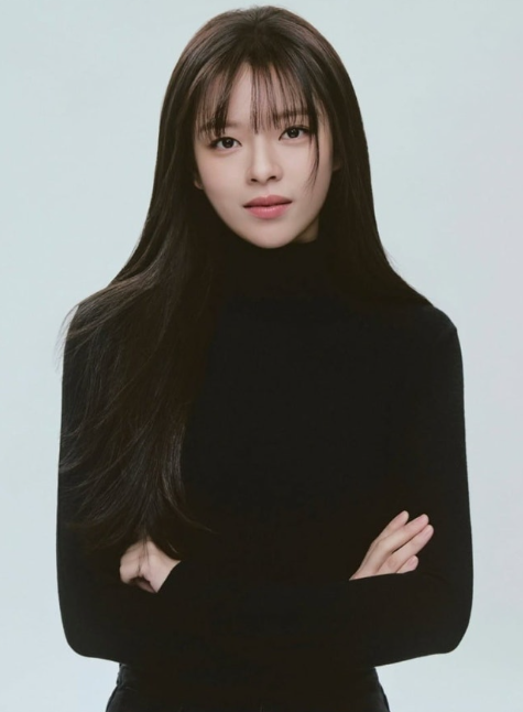 트와이스 정연 배우 변신 시작, JYP 떠나 공승연 변우석과 한솥밥 새 프로필 공개