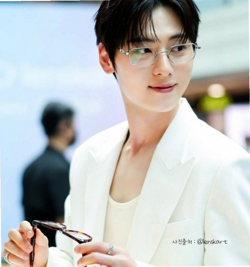 황민현 이섭의 연애 캐스팅? 이종석 하차 후 탄생할 역대급 태이섭
