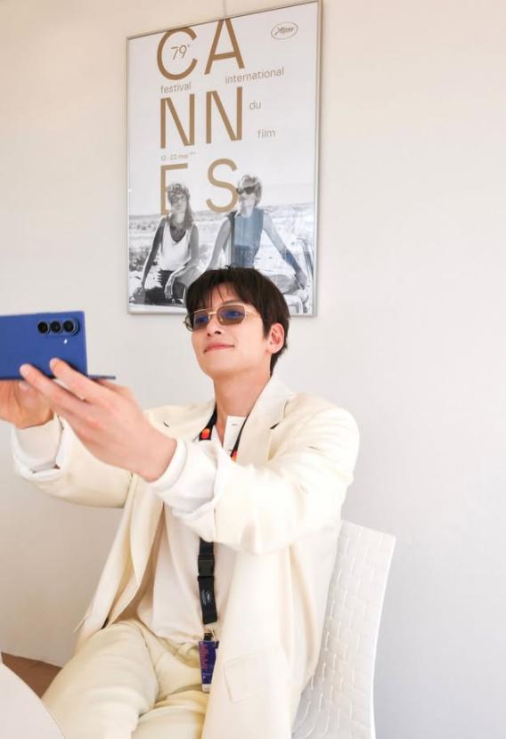 지창욱 프로필 학력 고향 재산 키 나이 가족 혈액형 MBTI 작품활동 사건사고 최근이슈 근황 총....