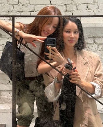 고소영·효민 17살 차 절친 된 사연…“첫 만남에 둘 다 필름 끊겨”