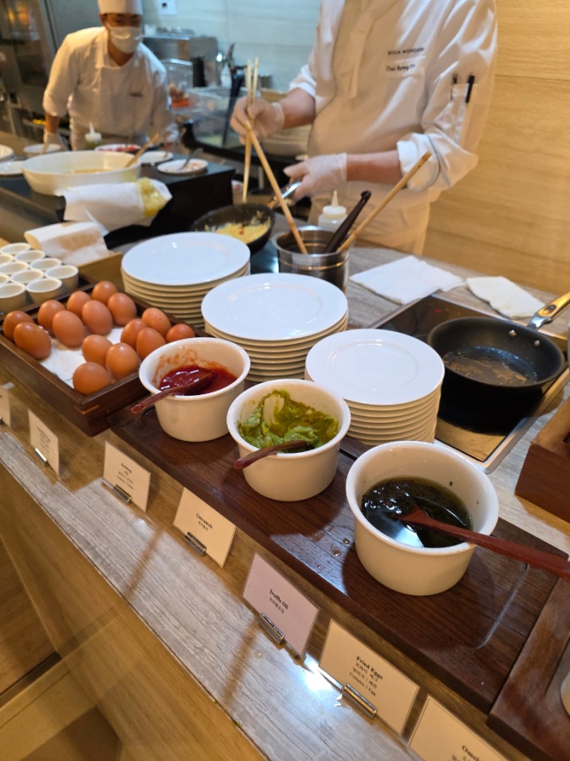 신라 모노그램 강릉 호텔 2박3일 - 3탄 조식, 라운지편(조식,Bar M 맥주무제한)