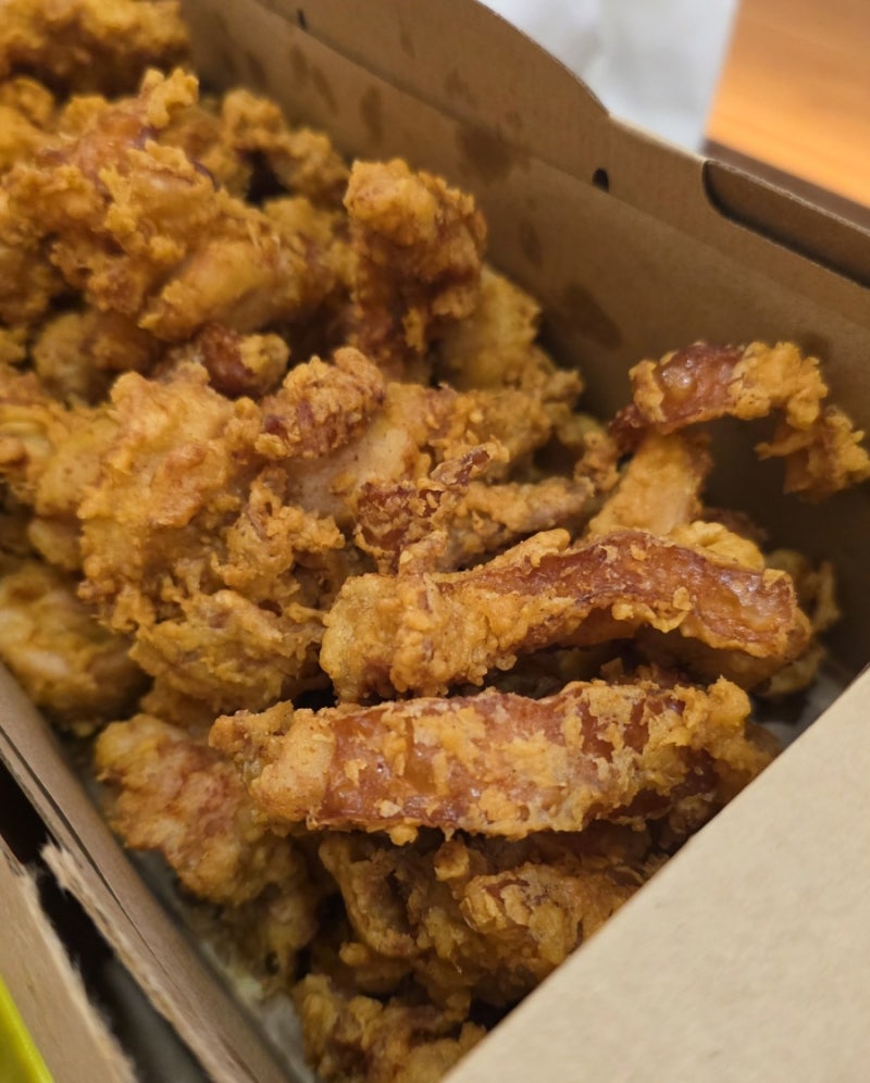 경주 코모도호텔 맛집 추천 : 야식으로 즐긴 '노랑통닭 보문점' 엄청 큰 후라이드 치킨 솔직 ....