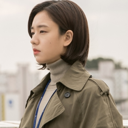 "김고은 동기인데 한참 늦게 떴다" 안은진 10년 필모 정리