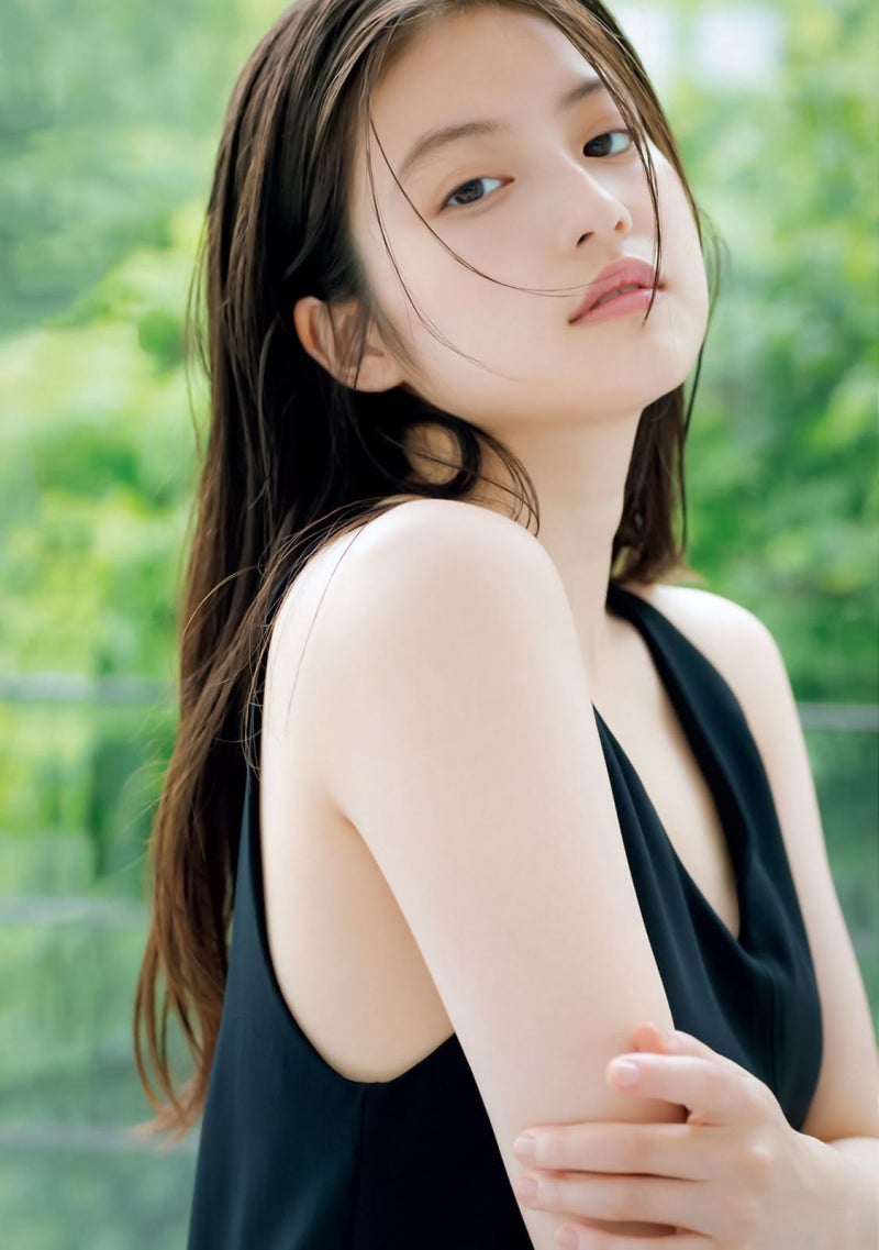 [여성 헤어 컨설팅] 이마다 미오 헤어의 비밀: 예쁜 머리가 아니라 '분위기의 프레임'을 바꾸....