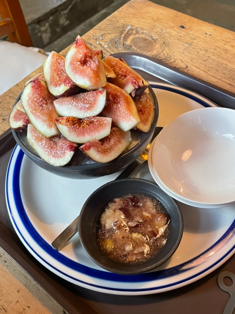 목포 무화과 빙수 • 커피 맛집 “유달동의 로망스”에 다녀오다 -! ( 목포근대역사관 카페, ....
