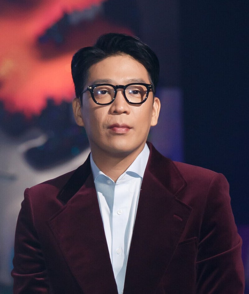 알고 보니 일주일 전 예고된 각본이었다… MC몽이 축제 끝에 꺼낸 봉투의 정체
