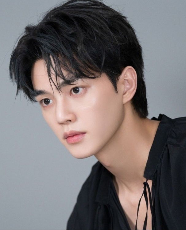 186cm 송강 전역 후 달라진 모습 포핸즈 프로필 총정리
