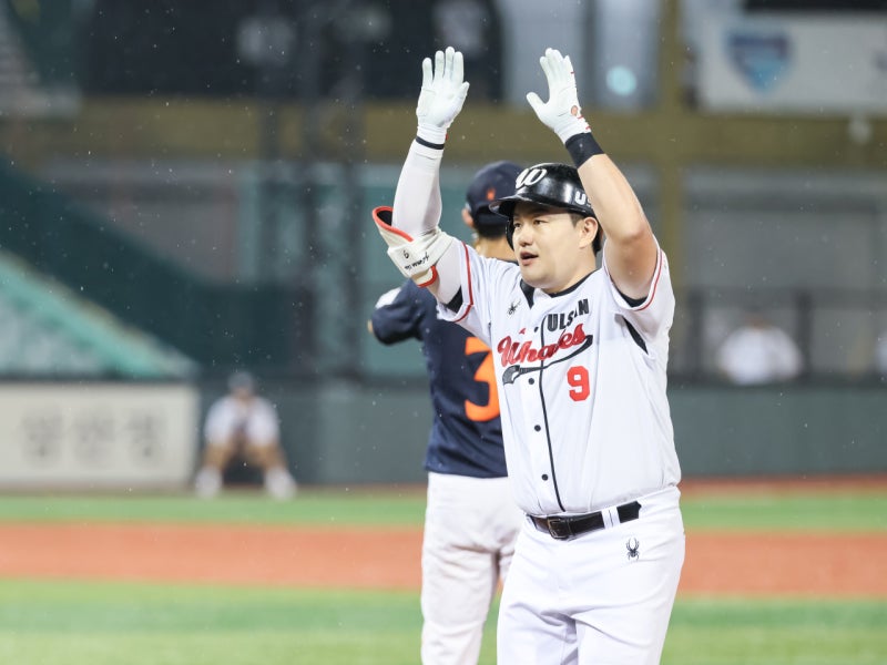 MLB 67홈런인데 1라운드까지? 최지만 지명, 구단이 따져야 할 진짜 비용