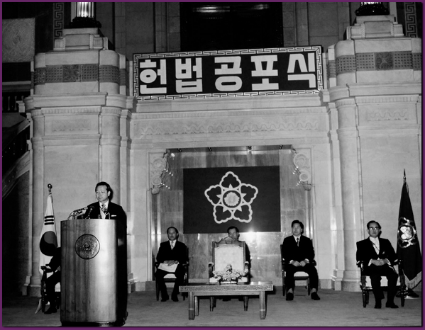 박정희는 왜 10월 유신을 선택했나? 절대권력에서 10·26 최후까지