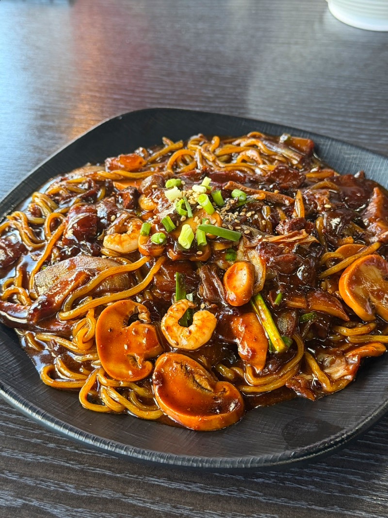 서귀포중식맛집 중식탁 1인 쟁반짜장, 차돌짬뽕