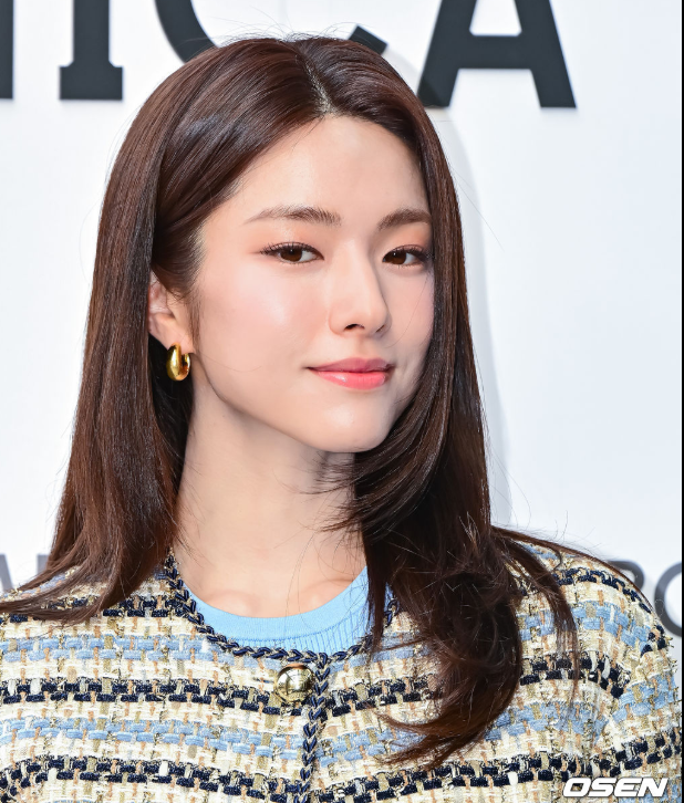 [단독] '중증 하차' 하영, 일본계 기업도 광고 비공개…친일 후손 논란 여파