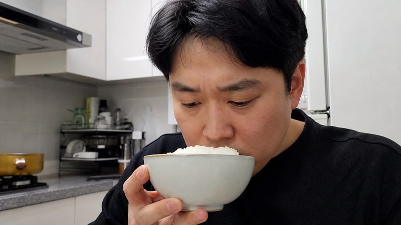 쌀 곰팡이 구분법 색깔 냄새로 정확히 아는 법