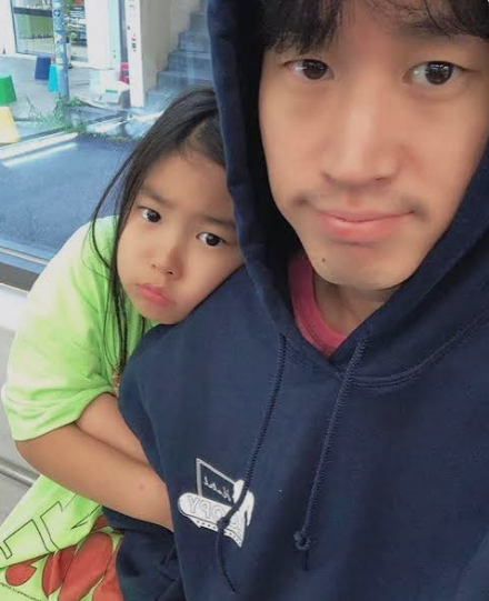 타블로, 16세 딸 하루 영어 실력에 감탄…“가끔 나보다 더 지적으로 들려”