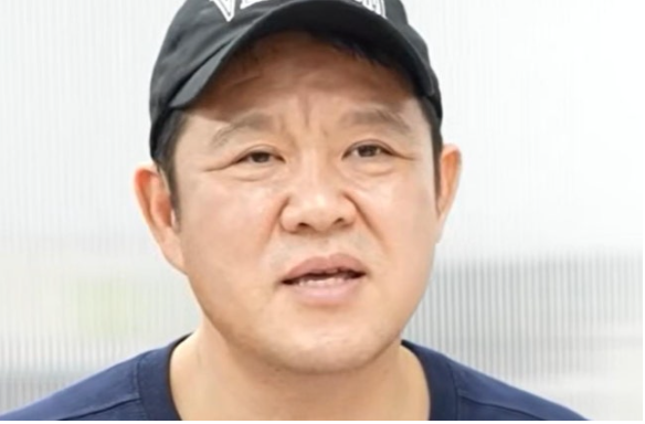 김구라 재혼 7년 차에 털어놓은 두 집 살림 고백 송도 간 아내 일산 안 오려 해 솔직 토로
