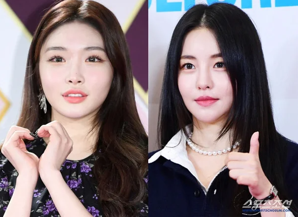 "청하·남유정, 폰 켜고 의자에 다리 척"…소극장 '관크' 목격담 일파만파