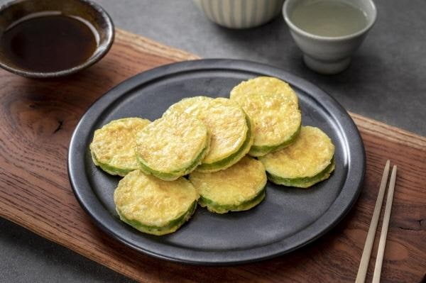 명절에 이거 빠지면 아쉽죠! 노릇노릇 맛있는 호박전 레시피