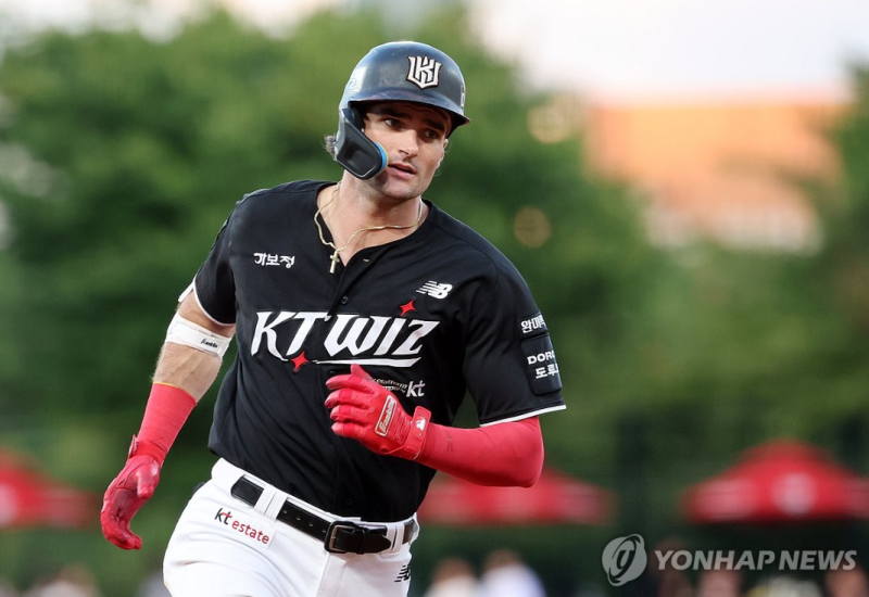 "야구의 꽃은 홈런!" 김도영 빠진 2주, KT 힐리어드 홈런왕 될 수 있을까? 현재 4개차, 오스틴은....