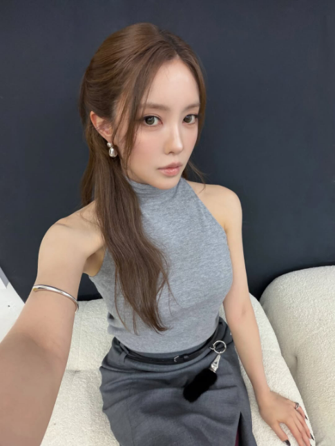 “남 주기 싫어서 덥석 잡았죠” 티아라 효민, 10살 연상 서울대 출신 금융맨 남편과의 러브....