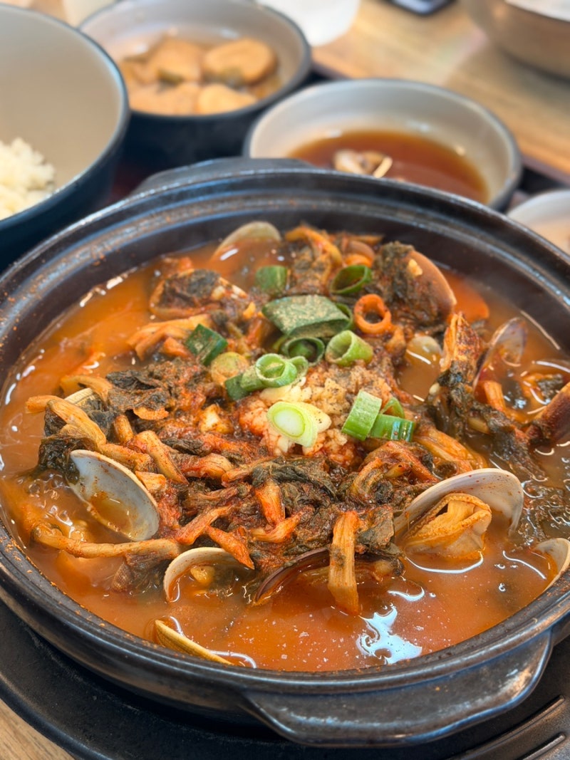 태안 현지인 맛집 바지락해장탕, 바지락 내장탕 |태안바지락해장국
