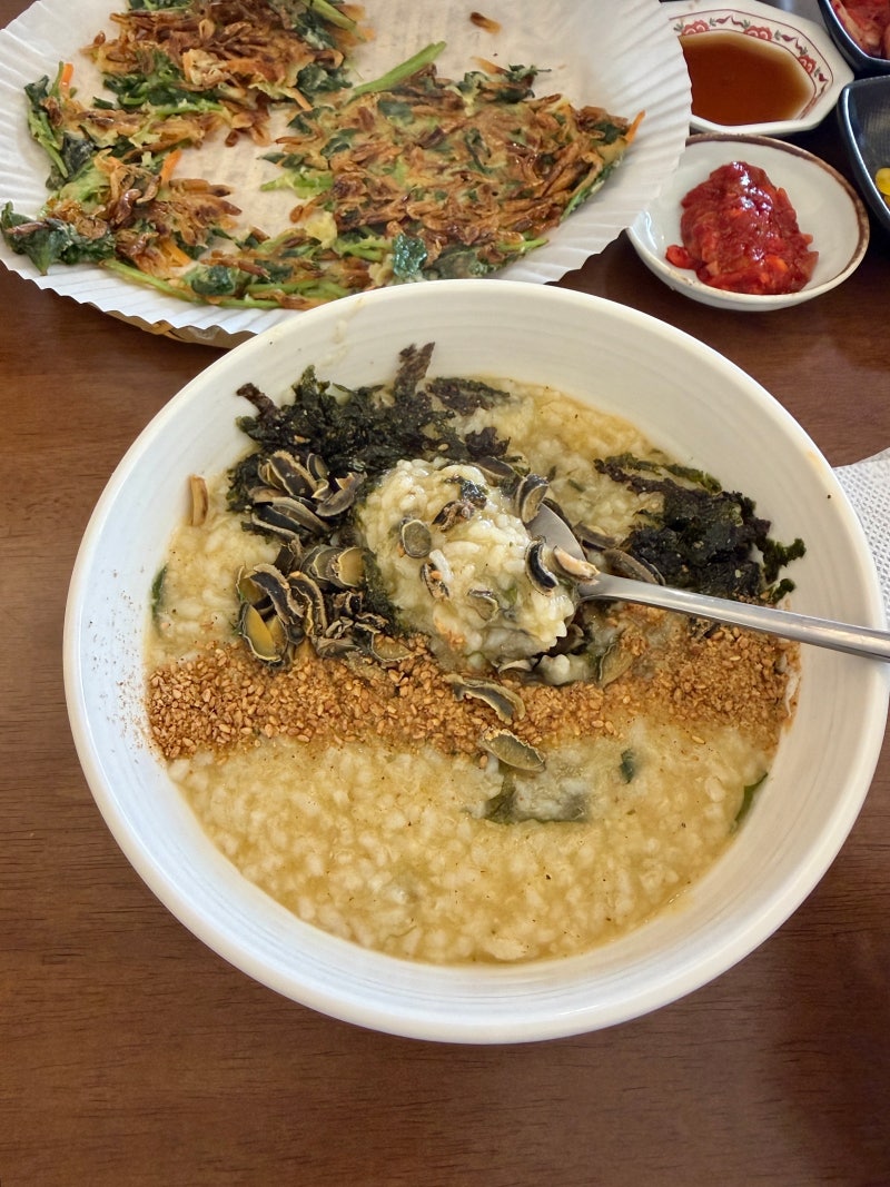 강릉 경포대 맛집 초당순두부마을 울릉도며느리 본점 따개비칼국수 후기