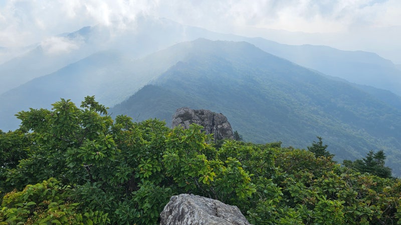 지리산 성백종주 2박3일 2일차, 연하천대피소 ~ 장터목대피소, 14.2km / 875m↑
