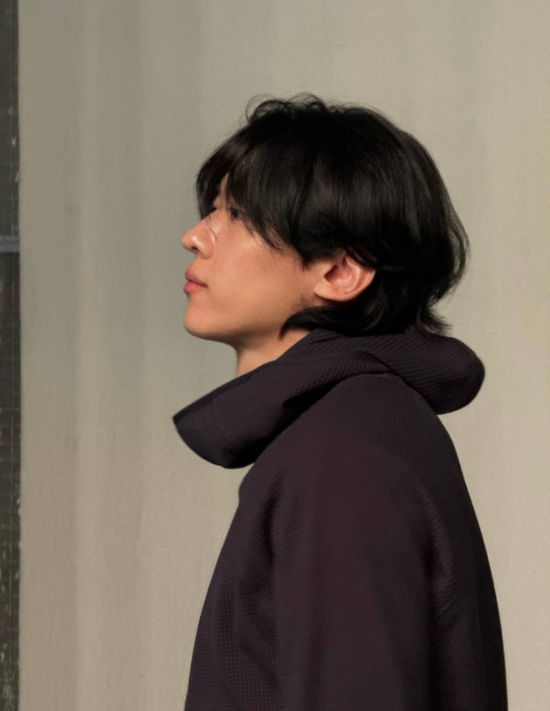 화려한 조명 뒤에 숨겨진 고민과 새로운 도전 덱스의 근황과 행보 분석