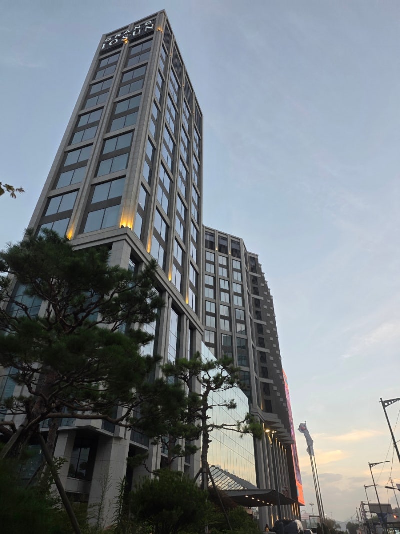 Recommended Haeundae Hotel in Busan: Grand Josun Busan Deluxe Ocean Twin Room Stay Review