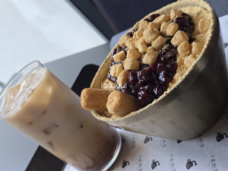파주 헤이리마을 애견동반 카페 흑사당, 도넛은 품절! 인절미 빙수 솔직후기
