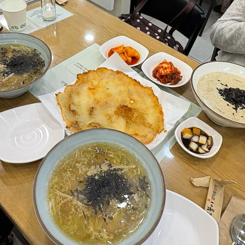 강원도 속초시장 신토불이감자옹심이 인생 감자옹심이 먹고 온 후기