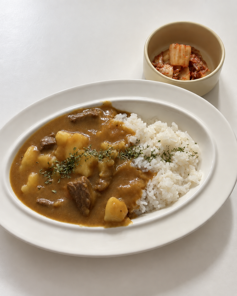 양파 카라멜라이징 소고기 카레 | S&B 골든 커리 활용 레시피