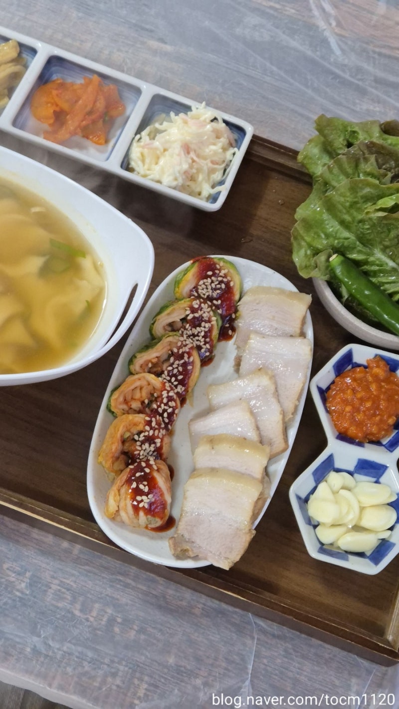 1박2일 목포 뚜벅이 혼자여행 2 _ 커피창고로 에그타르트, 야드레보쌈 수제비정식, 갓바위, 쑥....