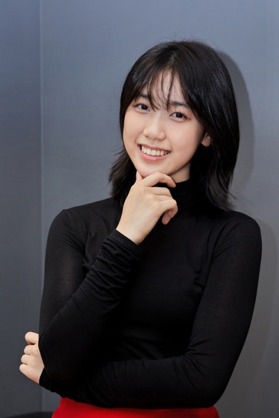 이상이와 한솥밥이라더니…스무살 이레, 결국 오랜 소속사와 이별했다