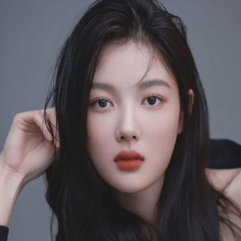 김유정 프로필 고향 학력 재산 나이 키 MBTI 대표작 사건사고