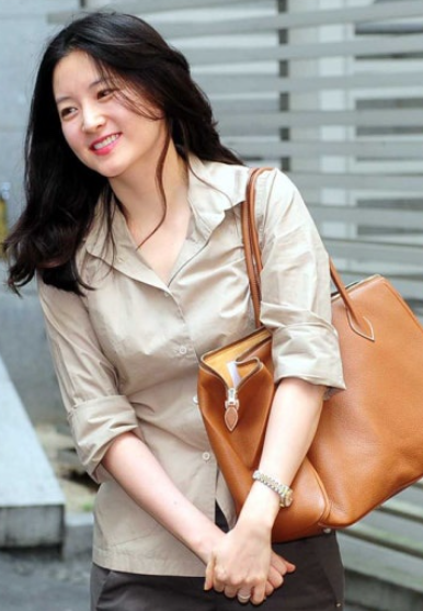 “양배추·당근·브로콜리를 쪄서 한 접시에” 55세 이영애, 아침마다 챙기는 건강식은?