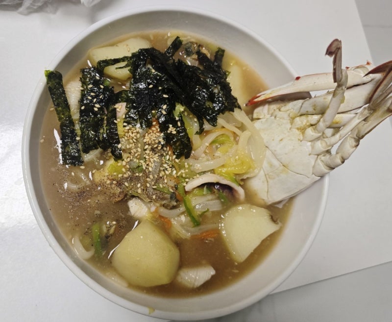 감칠맛 폭발하는 해물칼국수 레시피