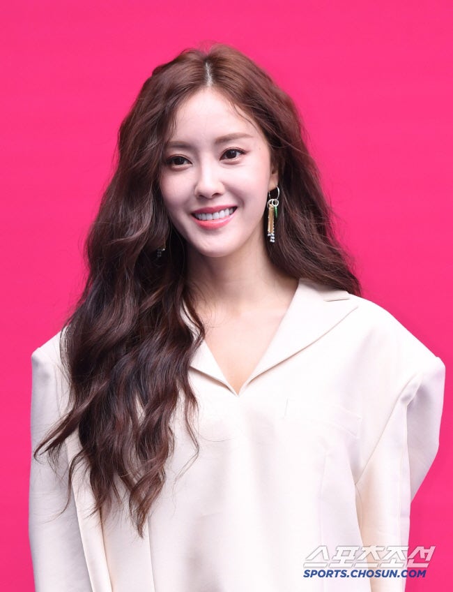 효민 “힘들었지만 큰 도움”…김광수 언급에 티아라 왕따 사건 다시 나온 이유